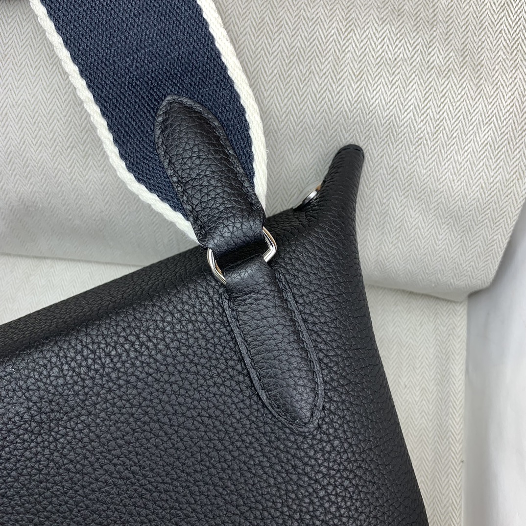 에르메스 비드포쉬 백 토고 누아